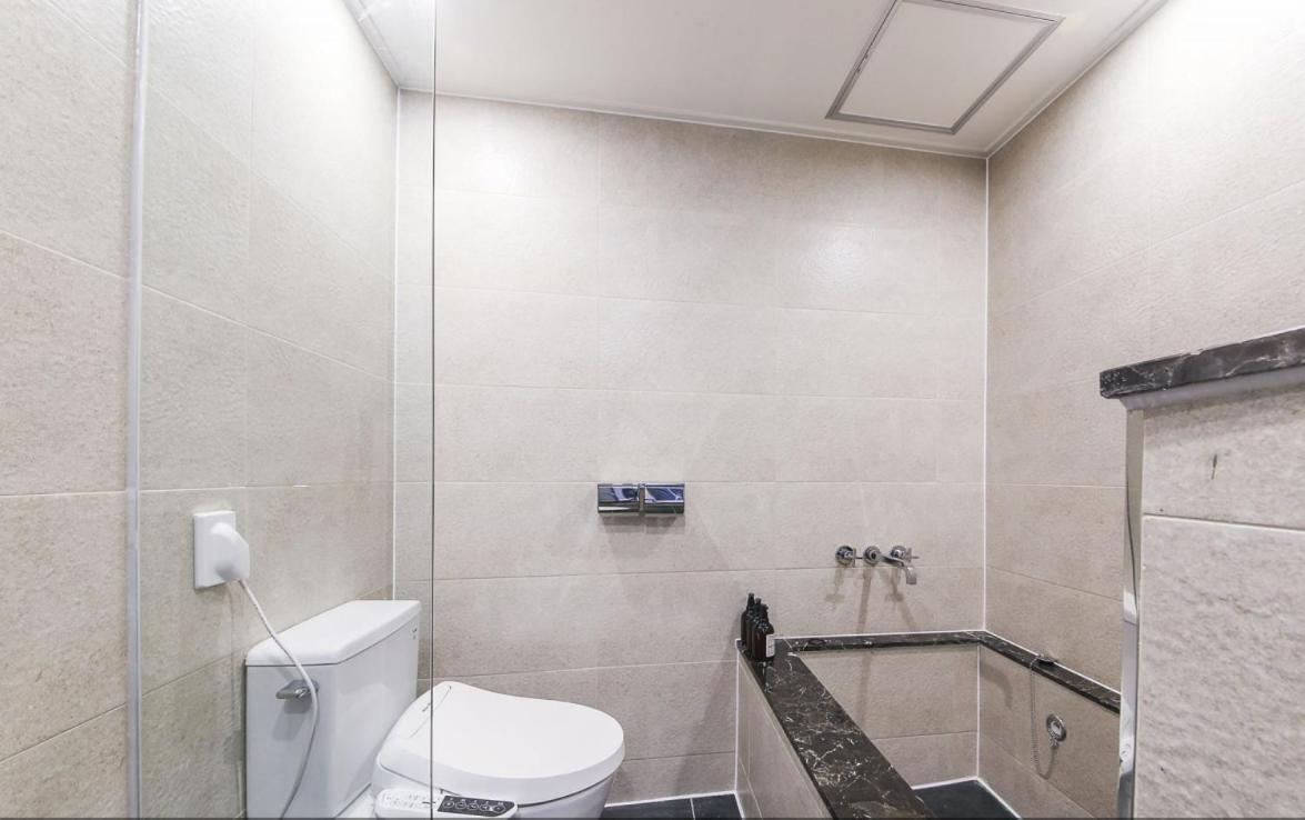 Brown Dot Hotel Gwangan Beach Pusan Zewnętrze zdjęcie